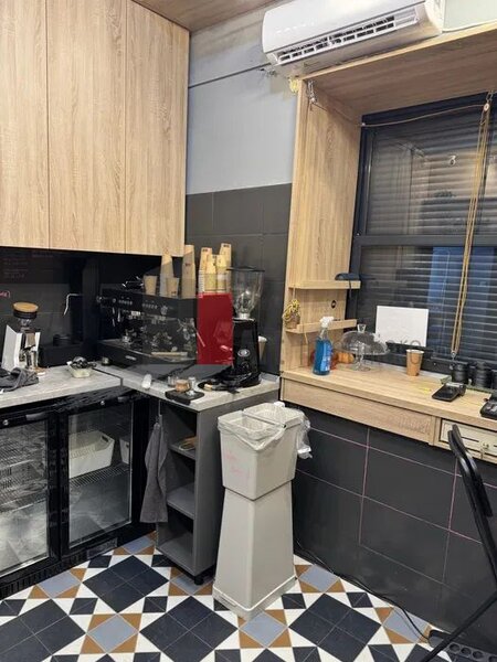 Unirii inchiriere/ vanzare cafenea